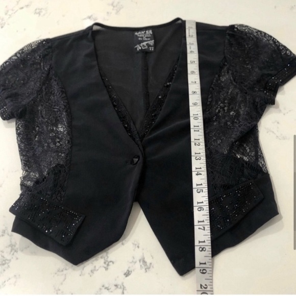 SANER V-neck shorts sleeve see true lace blouse - Picture 14 of 16